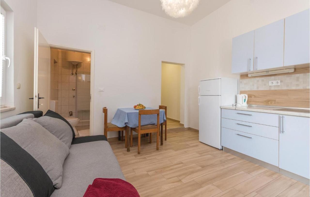 Apartments In Turanj, 20M From The Beach Sukošan Exterior foto